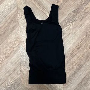 Blanqi Maternity Fitted Tank with Belly Support